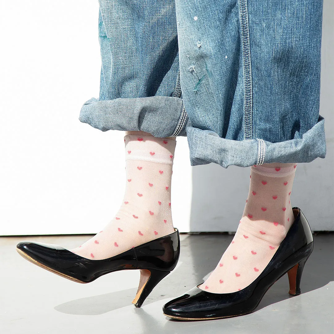 011133081 Sheer Heart Low Crew Socks M
