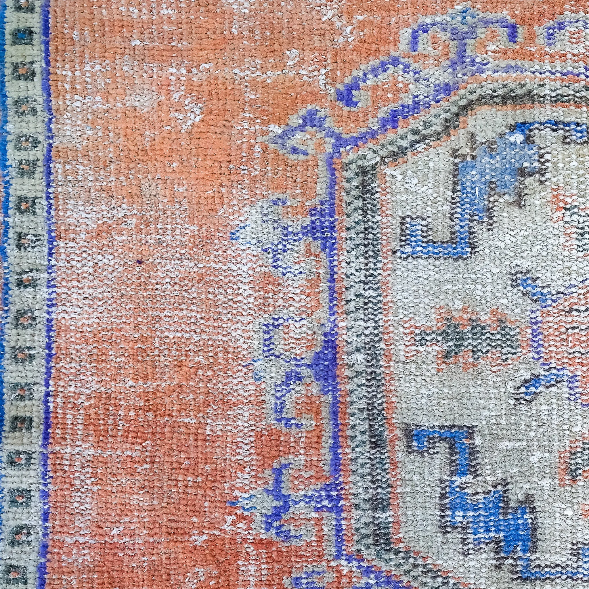 3890 Handwoven Vintage Rug 4'5x11'8