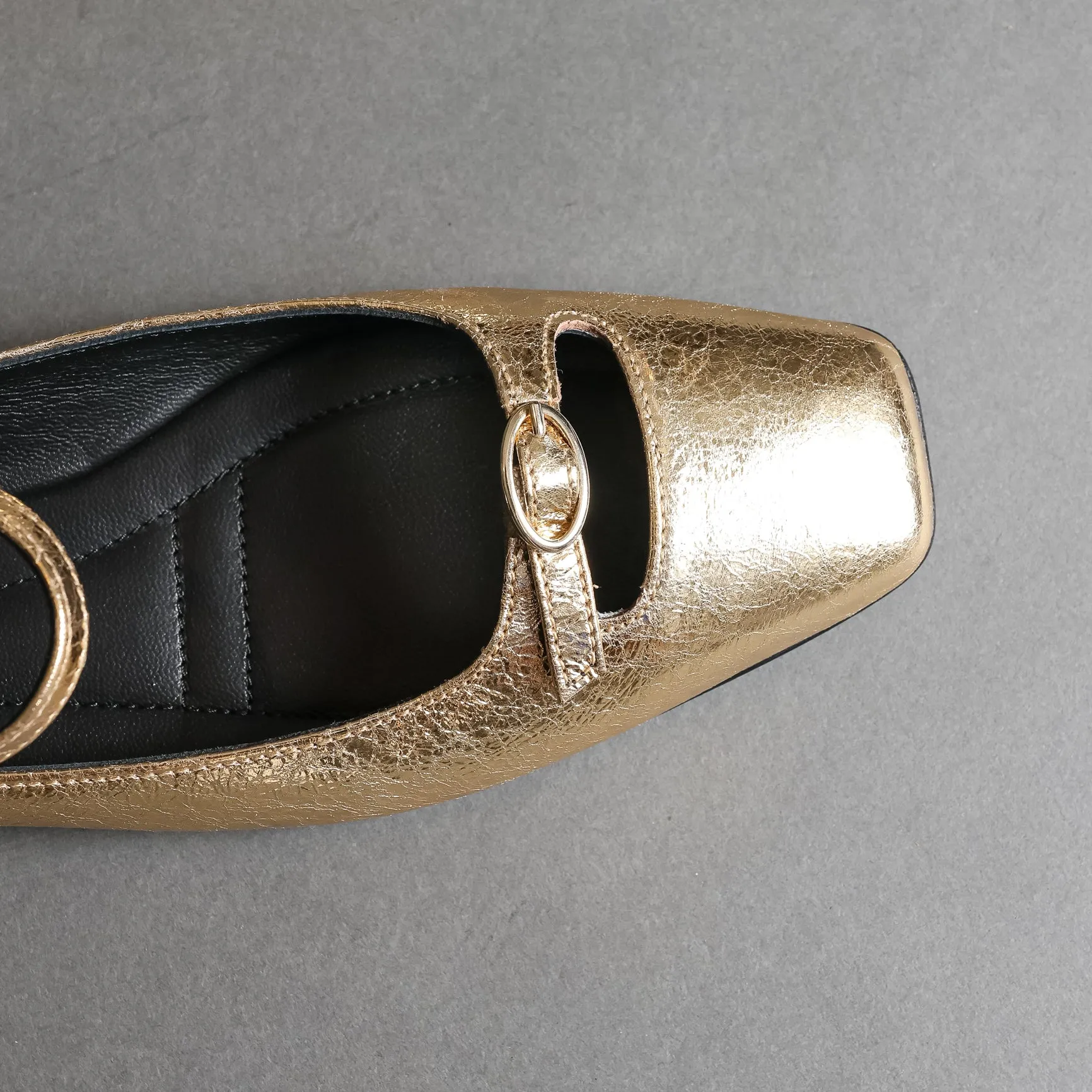 A1120 Gold