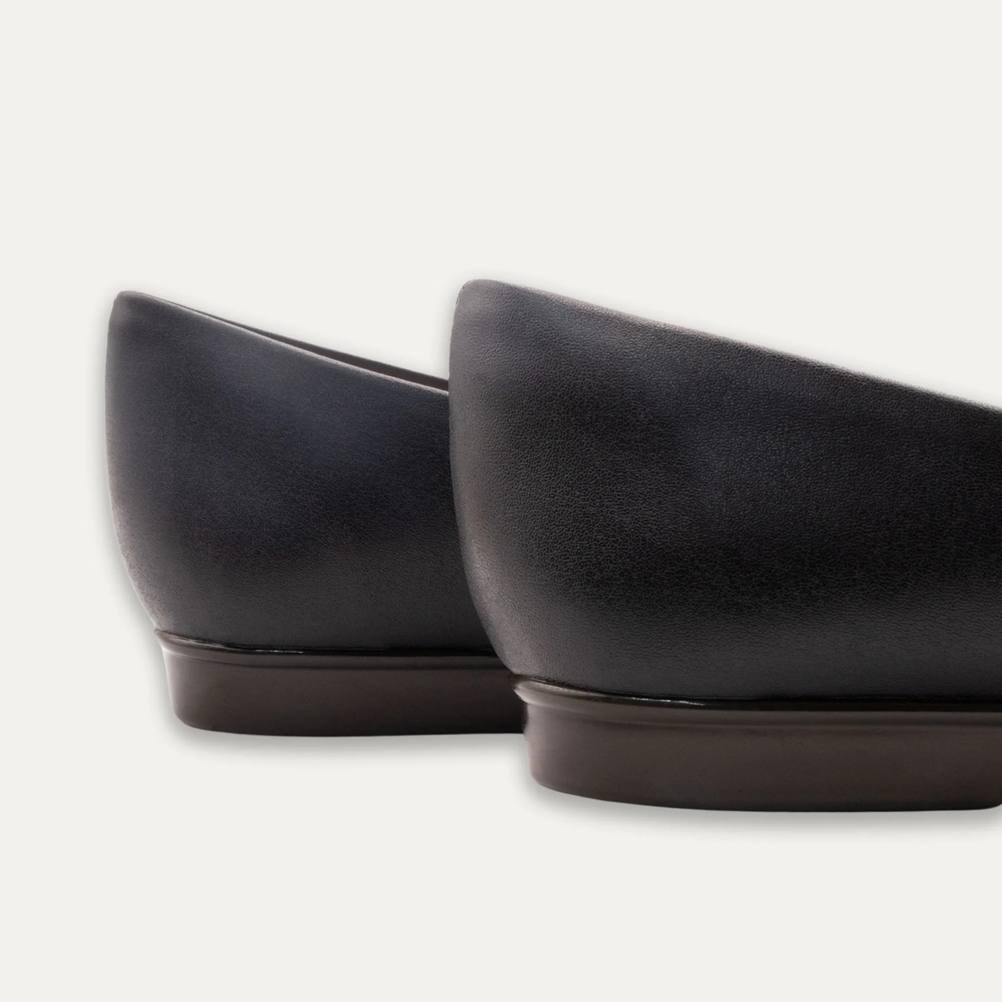 Alia Black Knotted Loafers