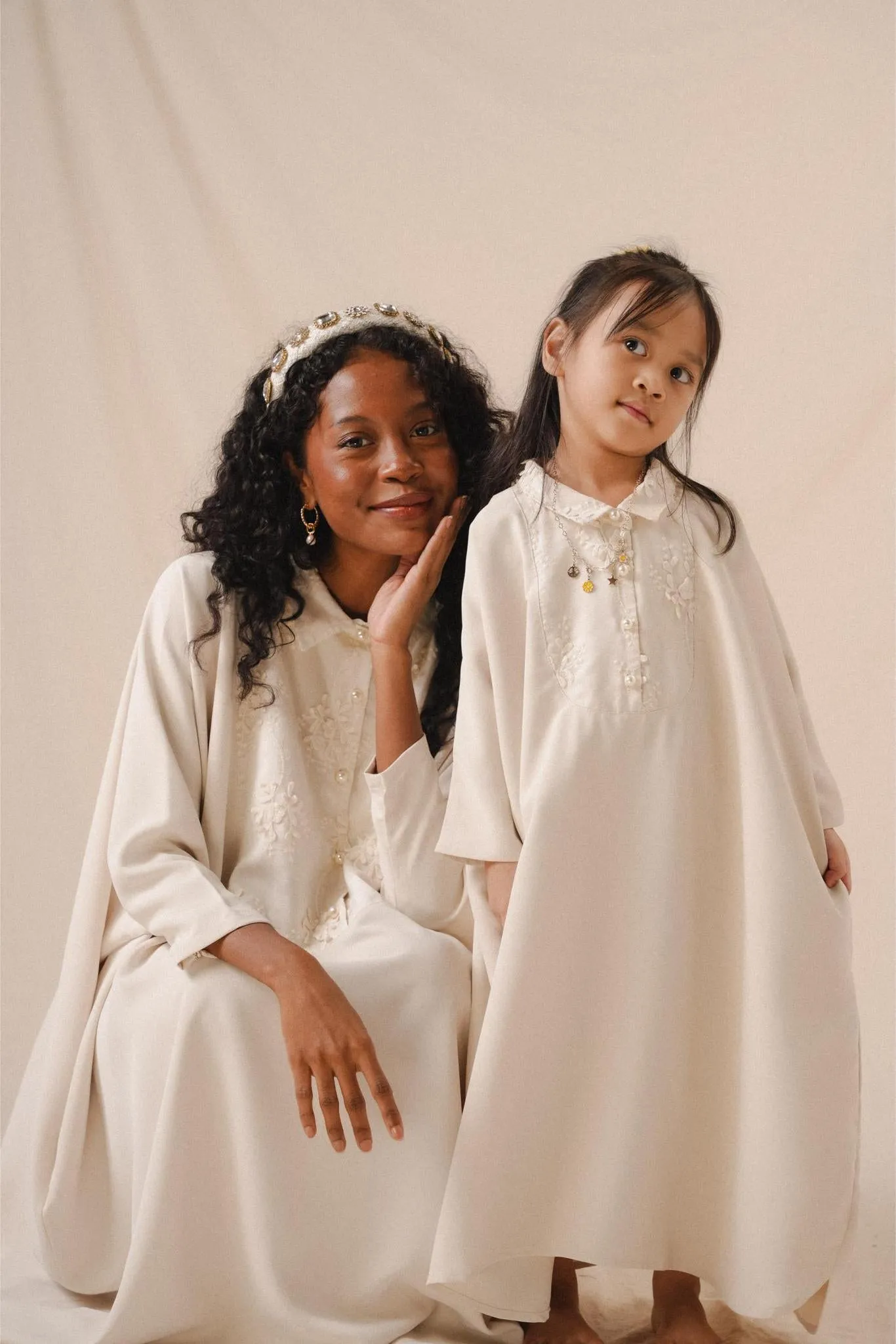 AYA KAFTAN IN PEARL