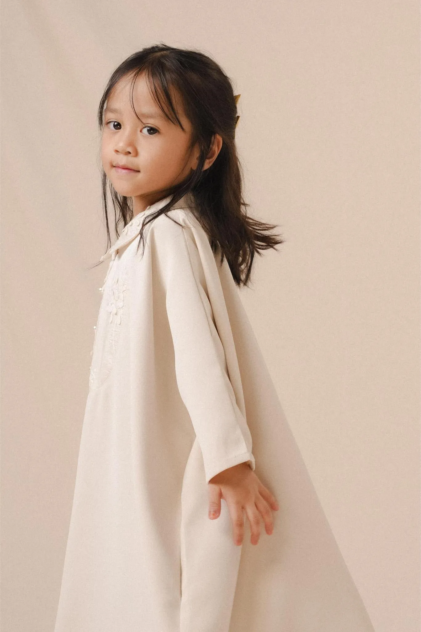 AYA KAFTAN IN PEARL