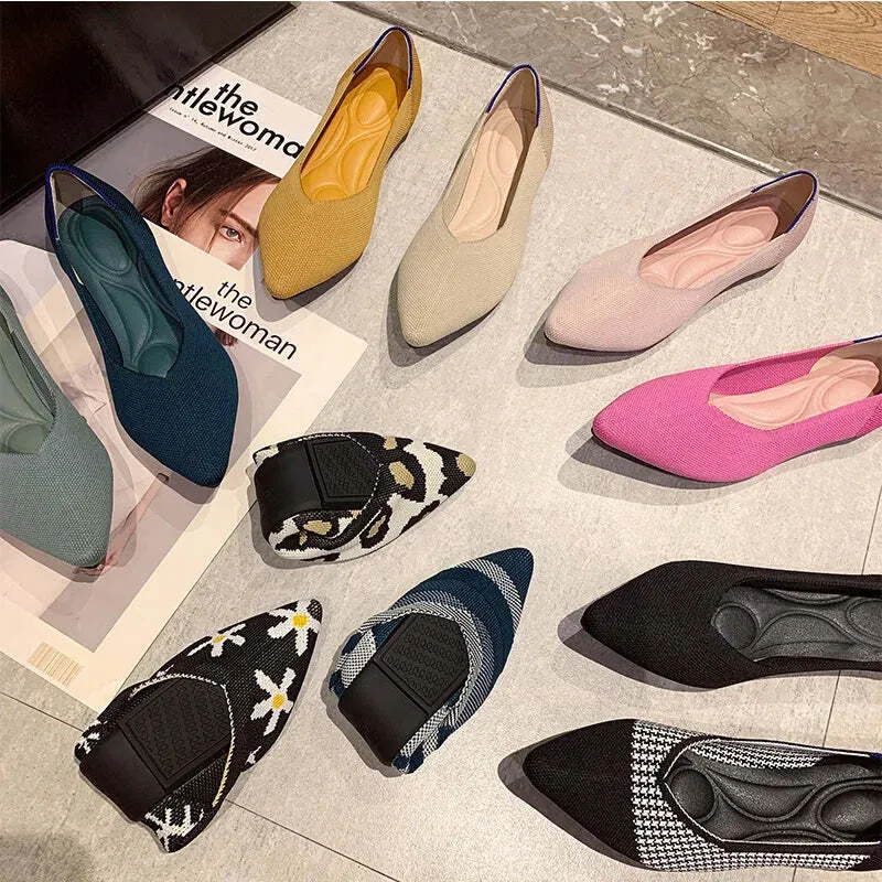 Clara Classic Flats