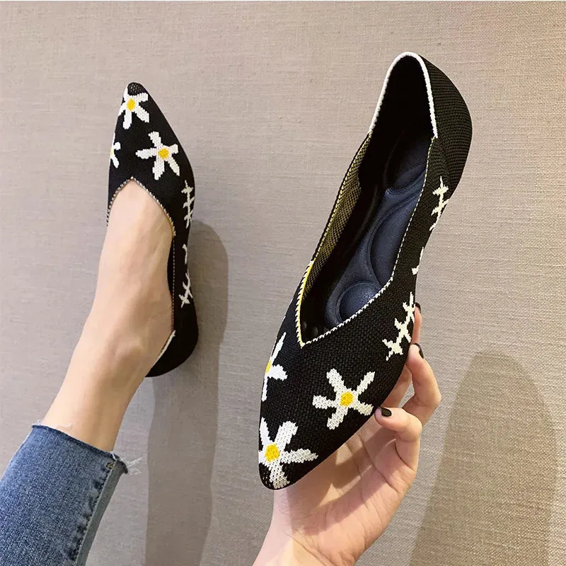 Clara Classic Flats