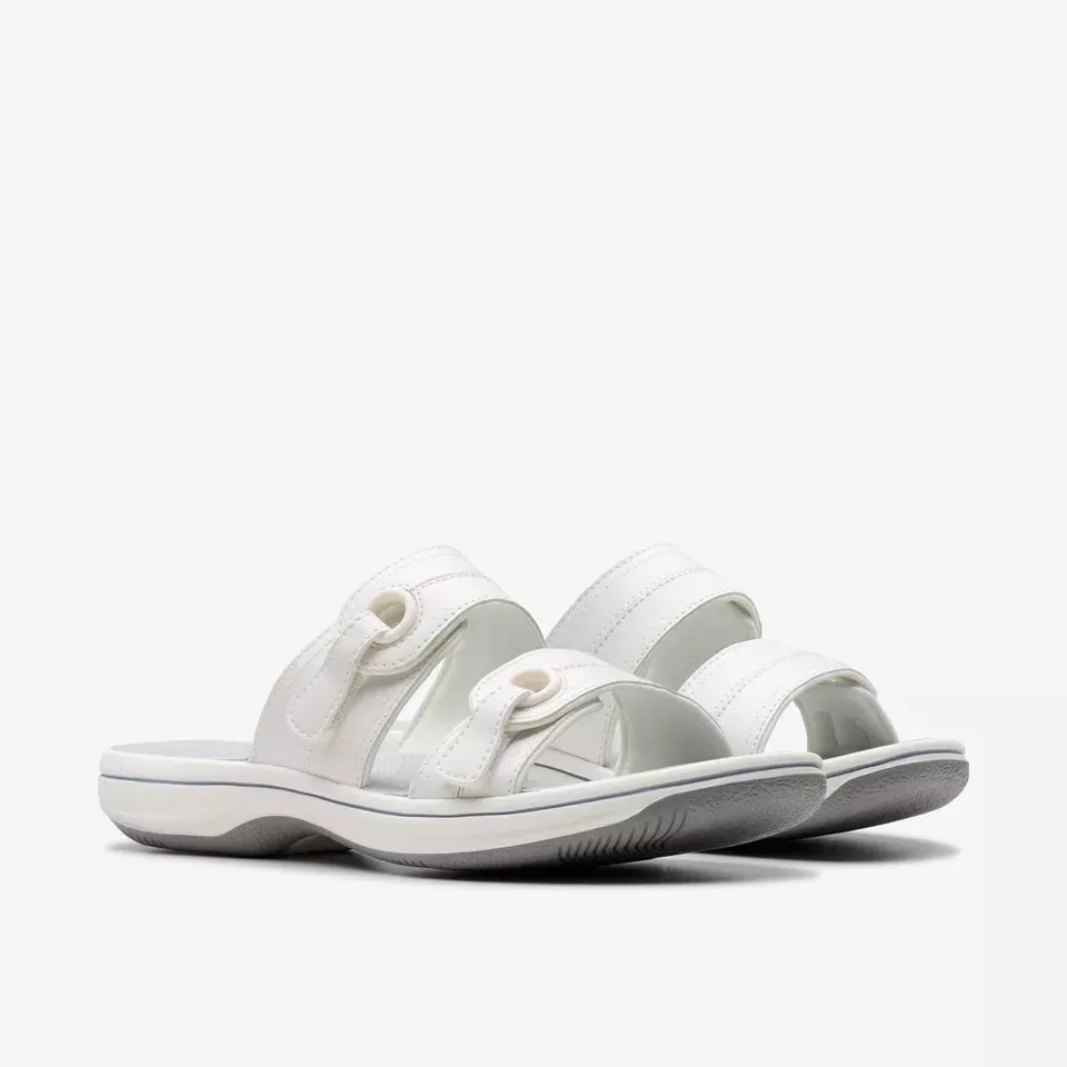 Clarks Women's Breeze Maye White 26181771