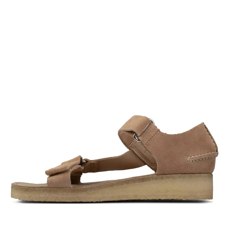 Clarks Women's Wallabee Sandal Brown 26160258