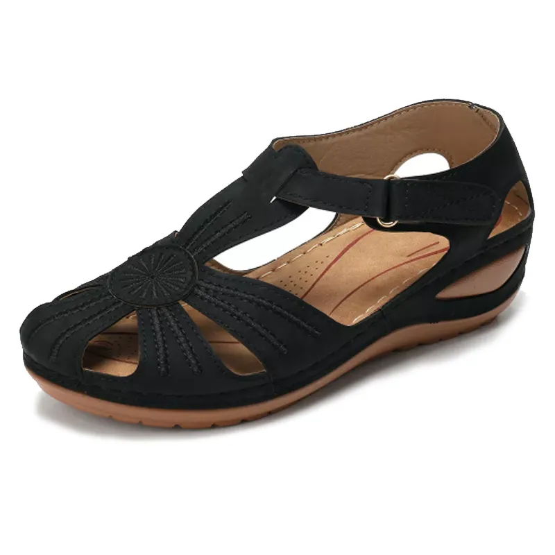 Comfy Circle Wedge Sandal
