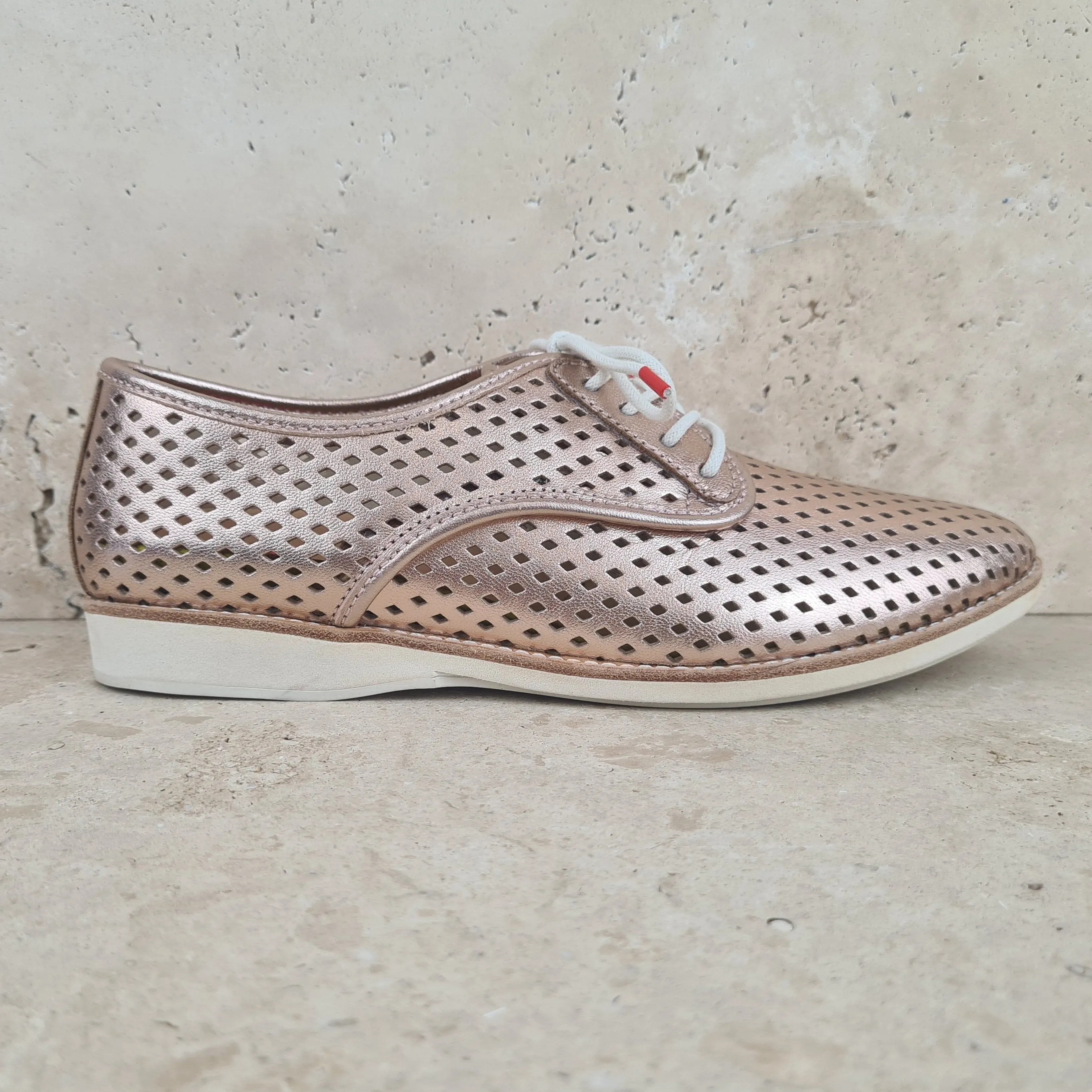 Derby Punch Rose Gold