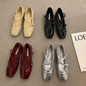 Diana Criss-Cross Flats