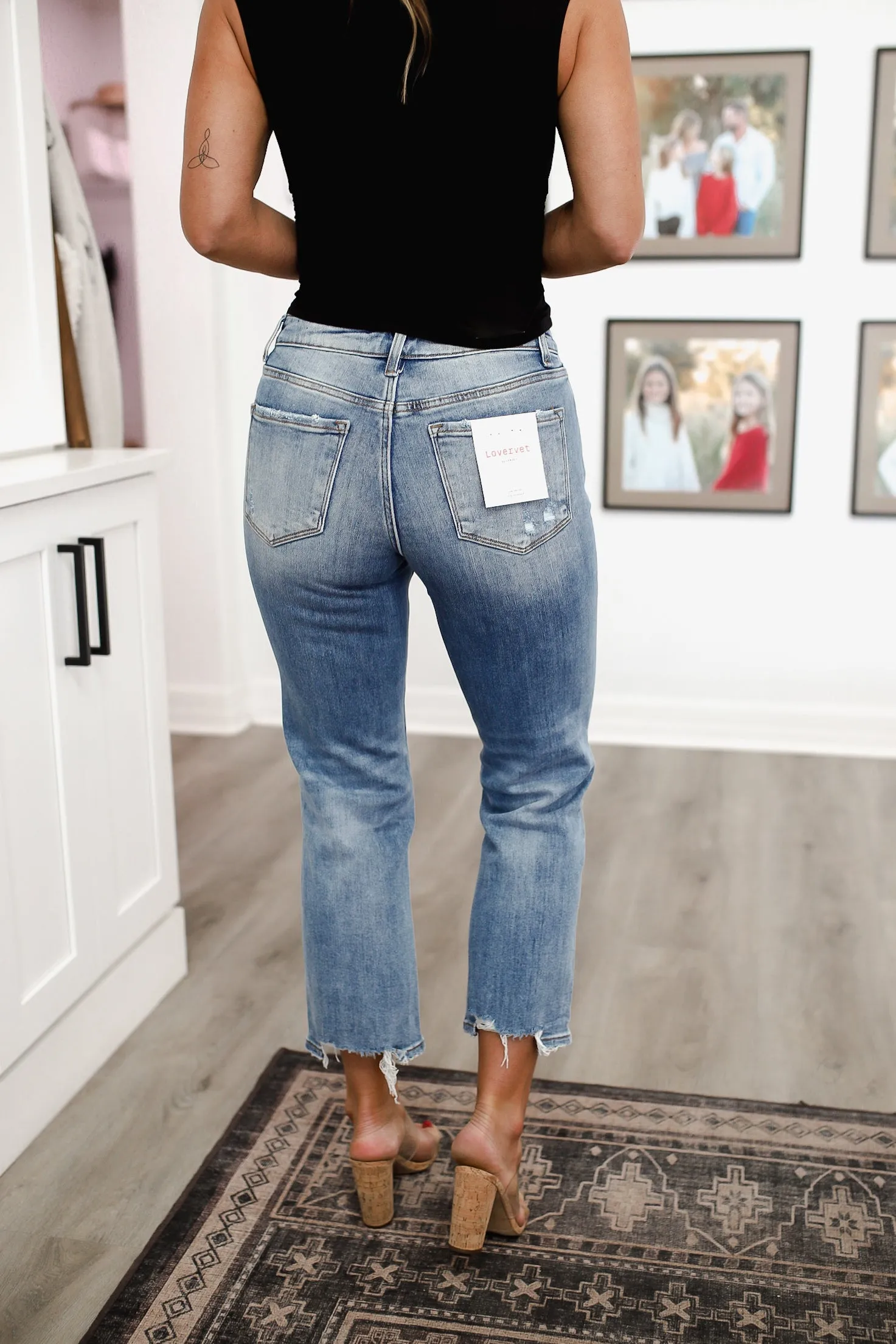Effortless Mid Rise Straight Jeans Plus/Reg