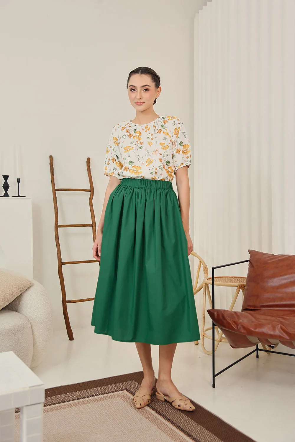 Eleanor Flowy Maxi Skirt in Forest Green