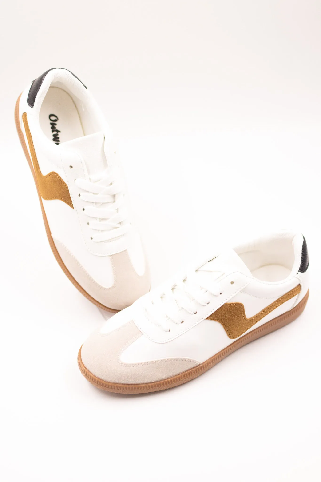 Espresso and Go Sneaker