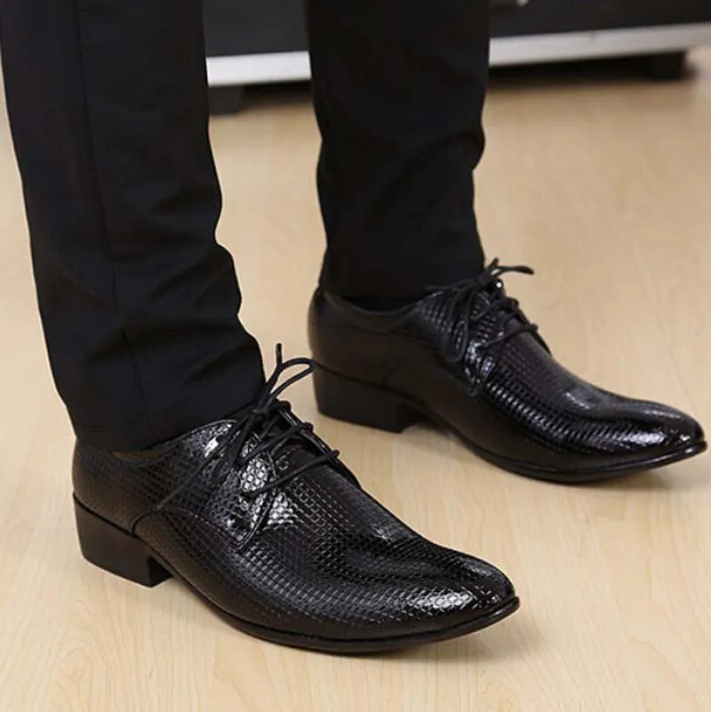 Fashion Men PU Leather Shoes male Flats High Quality Men Shoes Oxford Shoes
