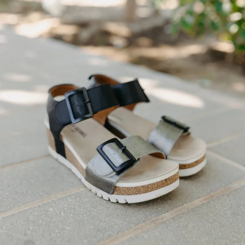JOSEF SEIBEL QUINN 02 WEDGE BASALT