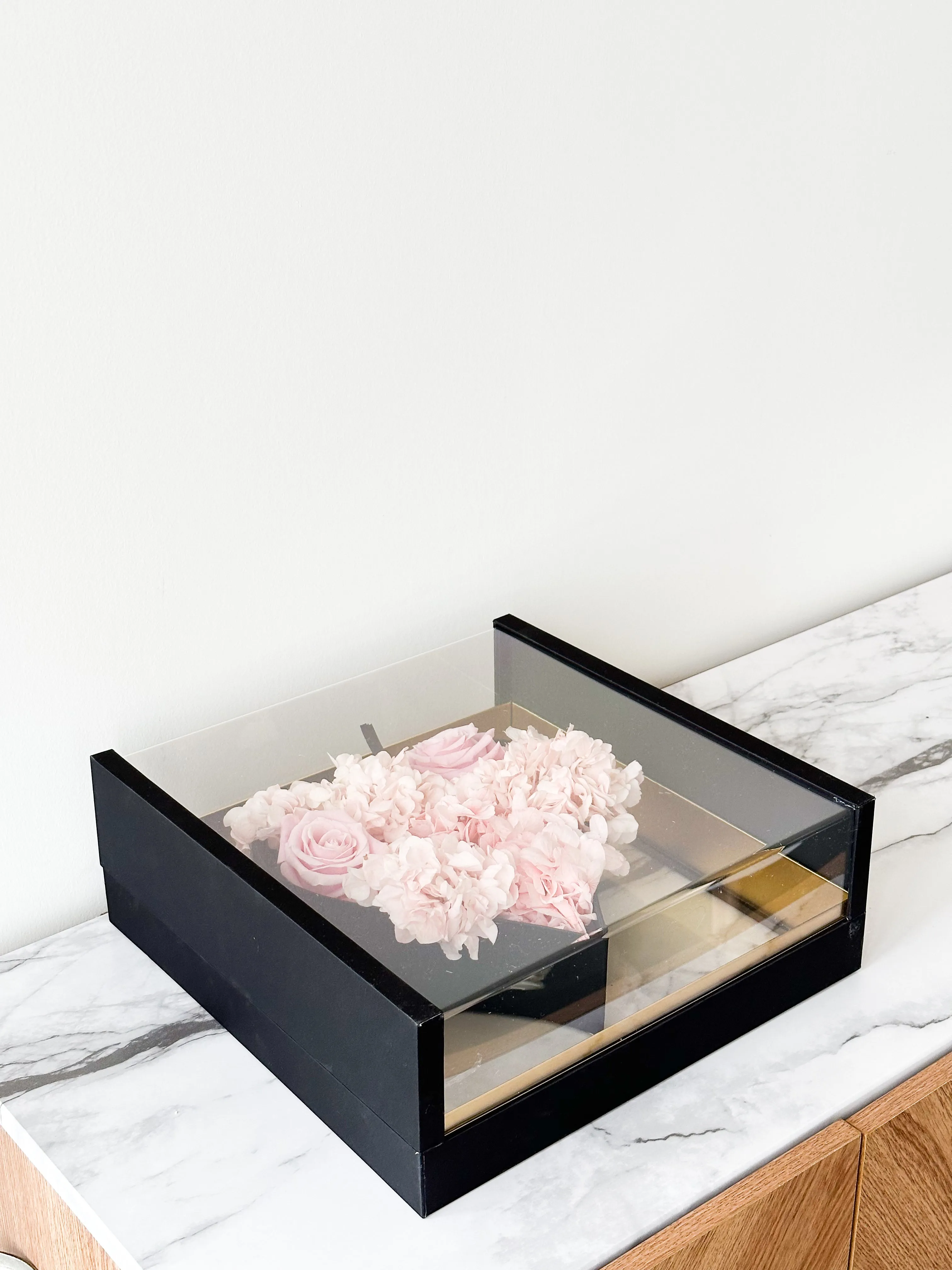 Luxury Acrylic Top Square Flower Box with Heart Cut-Out