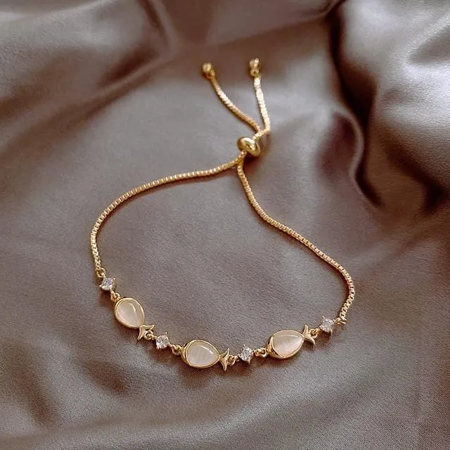 Luxury Floral Adjustable Bracelet