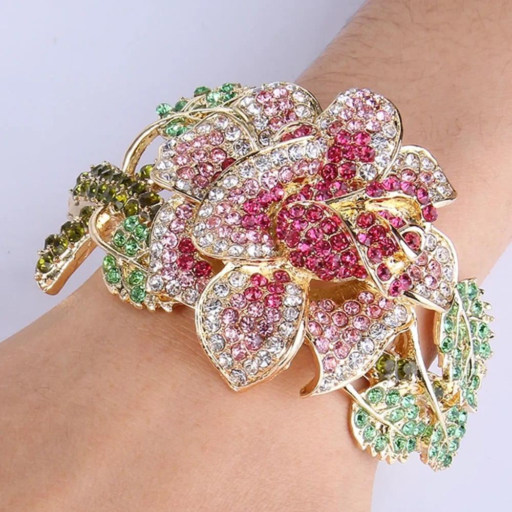 Luxury Flower Bangle
