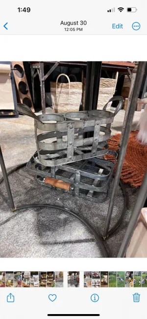 Metal Bottle Caddy