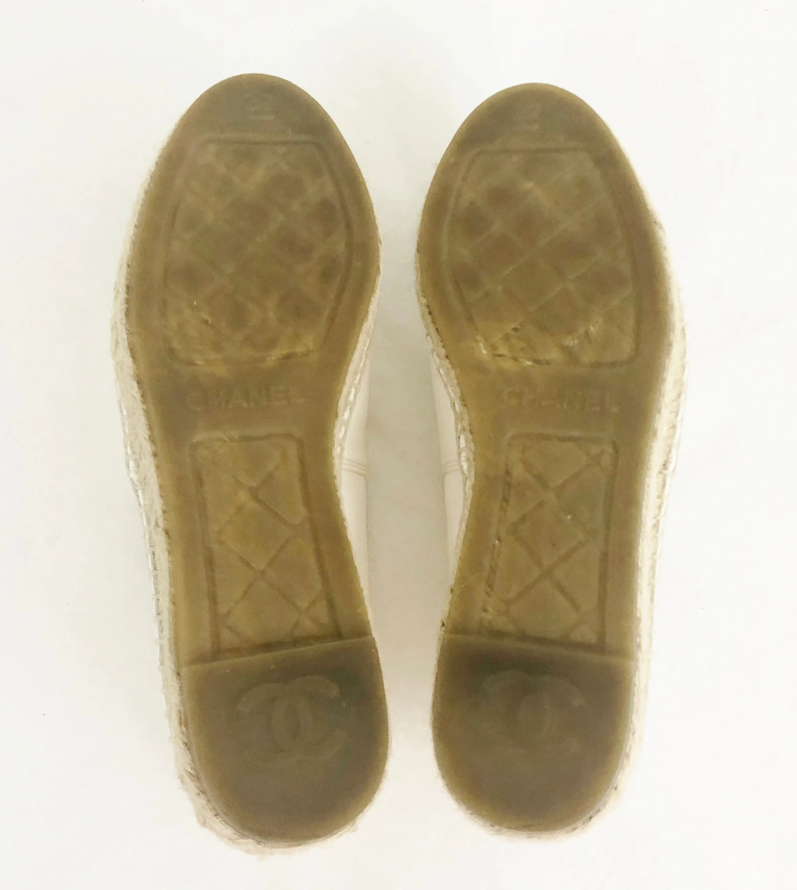 NEW Chanel CC Cap Toe Leather Espadrille Size 7