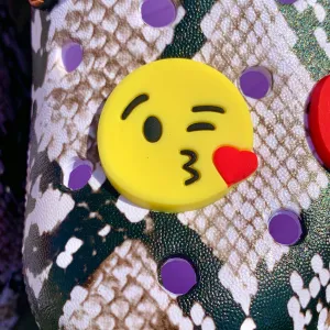 SHOE CHARMS - KISS EMOJI