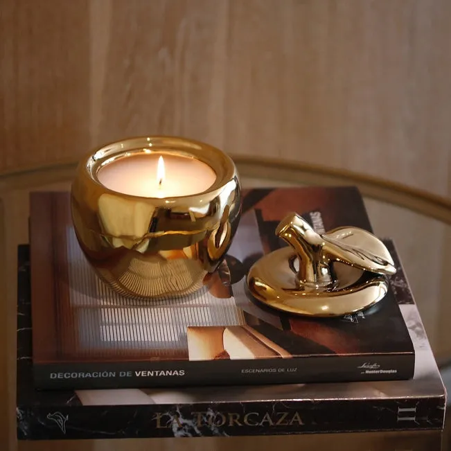 Thompson Ferrier Gold Malus Apple Candle -English Rose