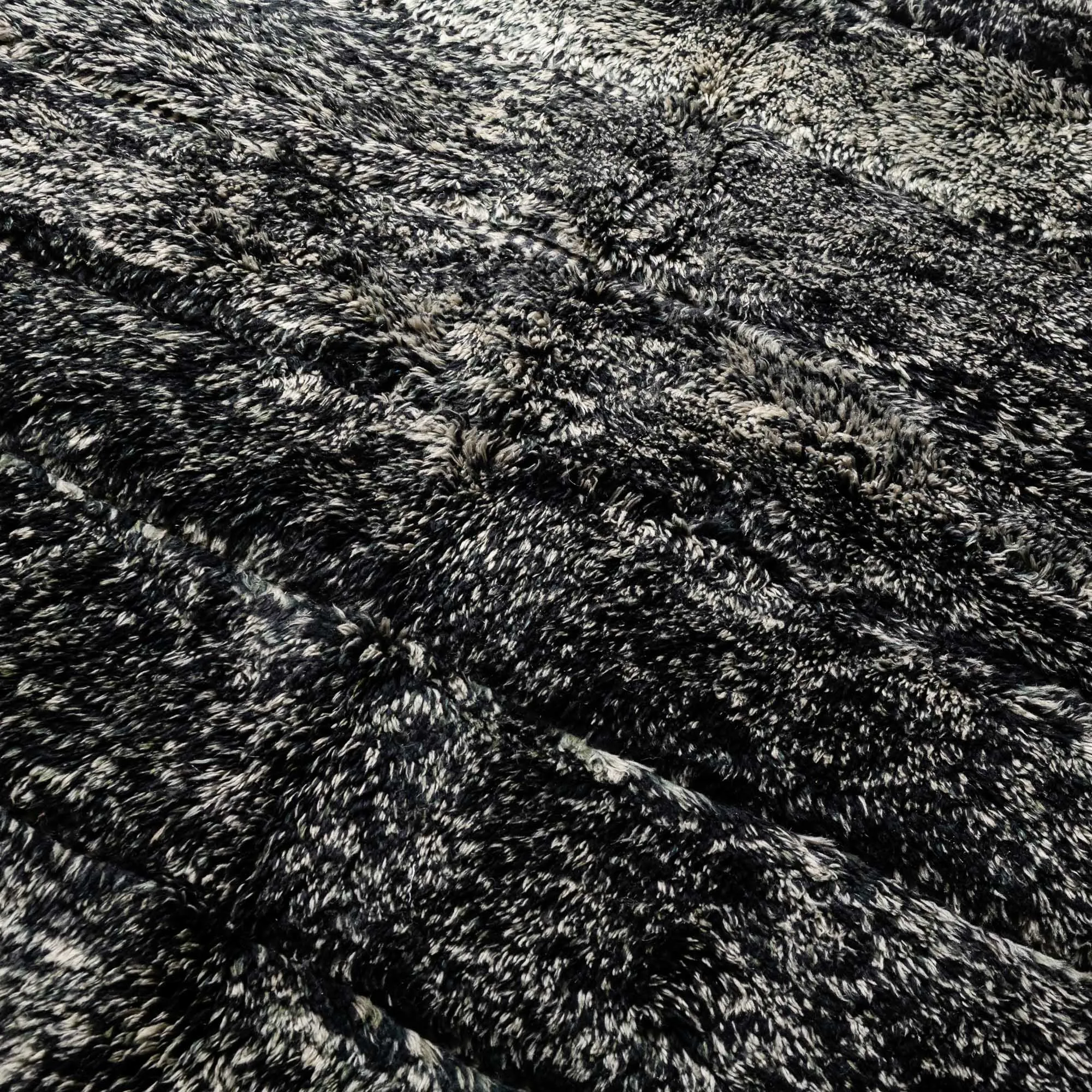 Walkway - Luxury Shag Moroccan Rug