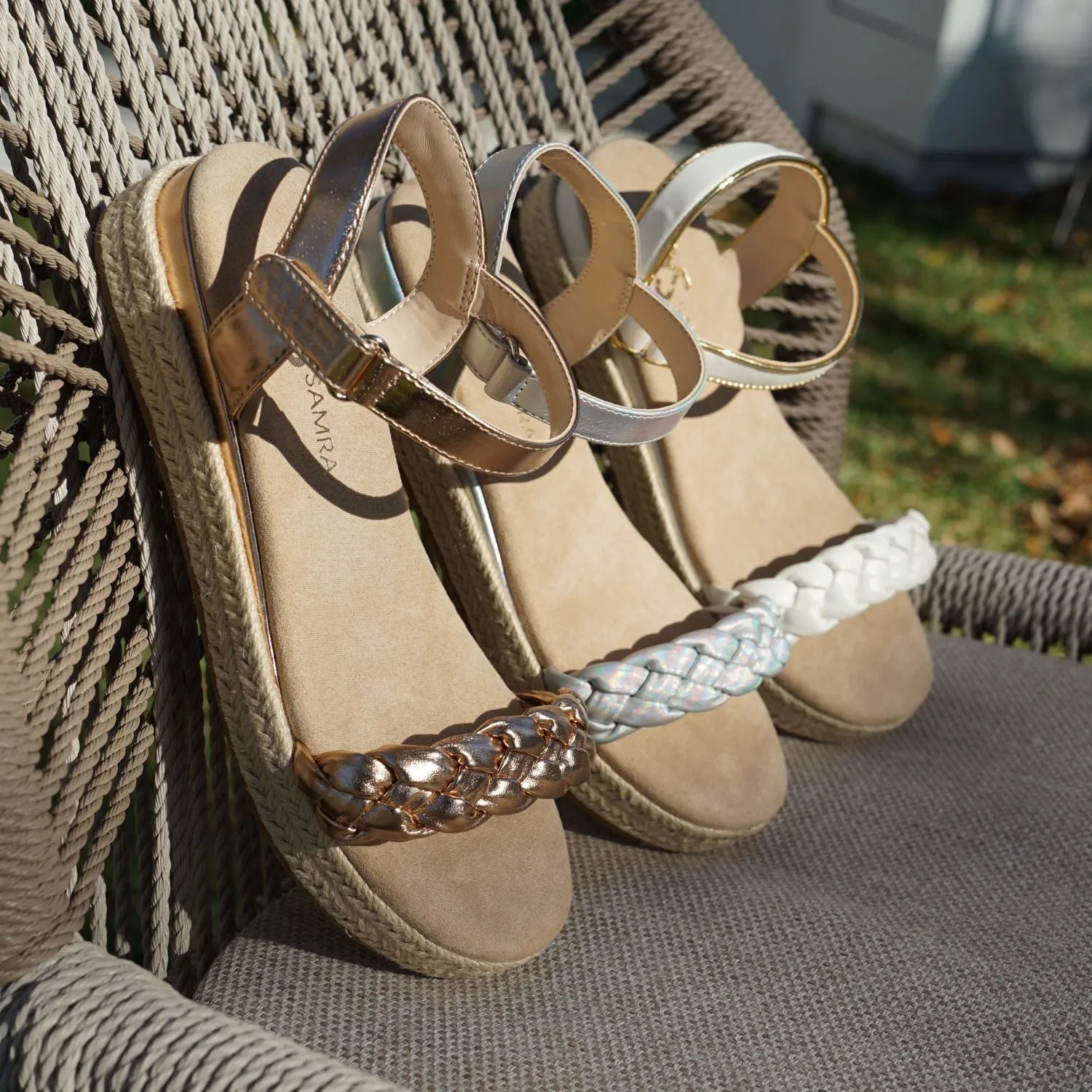 Wedge Sandal in Light Bronze