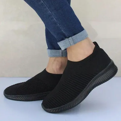 Women's Breathable Comfortable Slip-On Walking Shoes